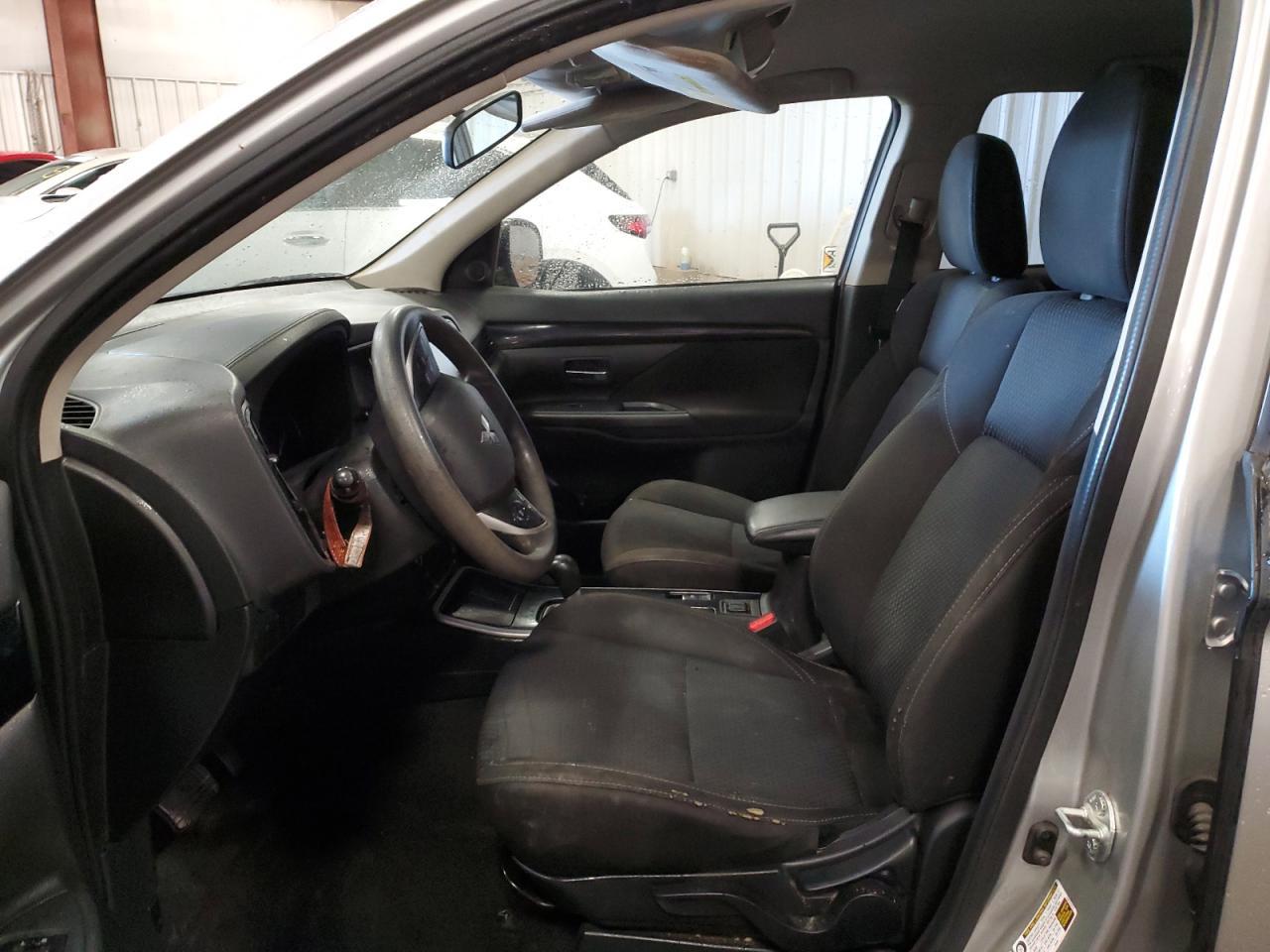 2019 Mitsubishi Outlander Se - Фото 7