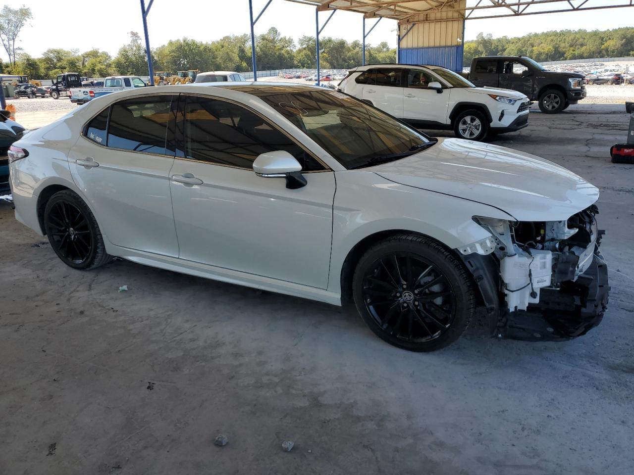 2021 Toyota Camry Xse - Image 4