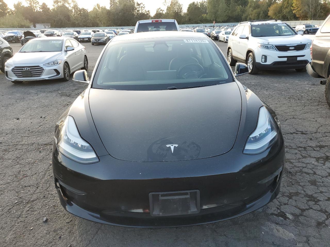 2019 Tesla Model 3 - Image 5