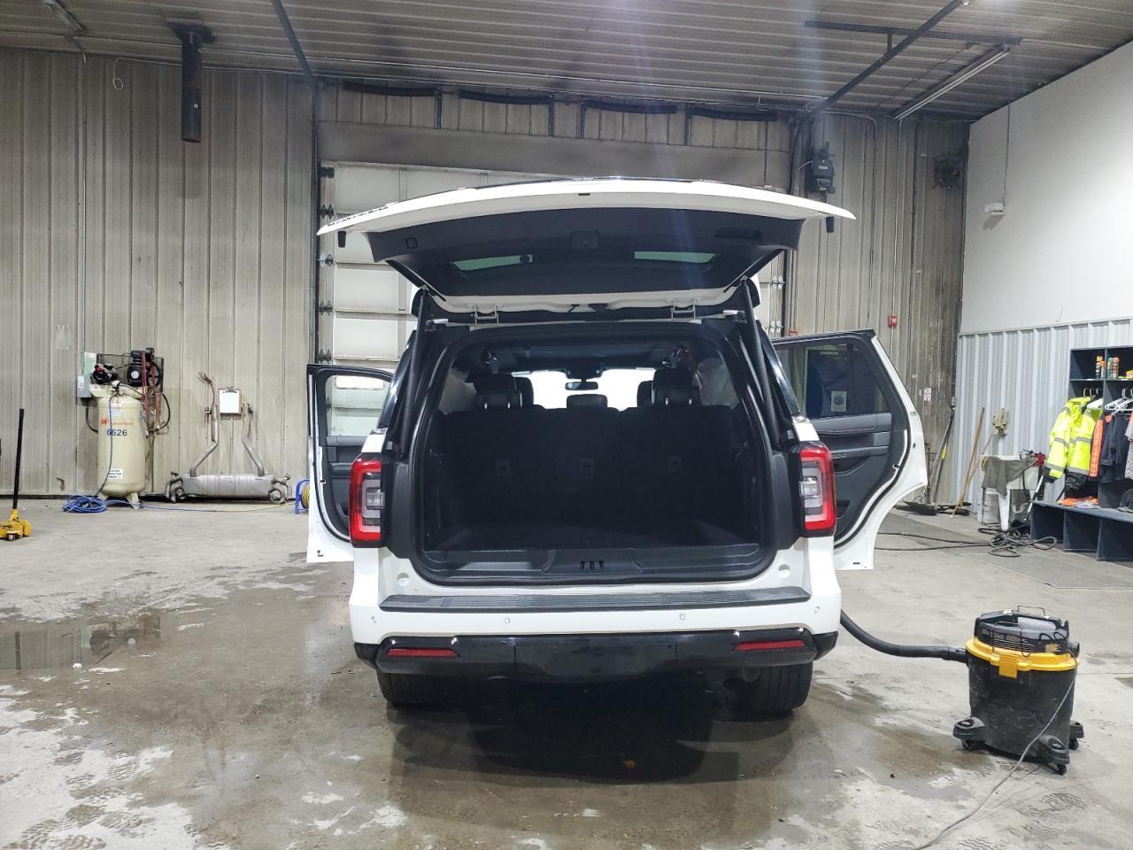 2023 Ford Expedition Limited - Фото 6