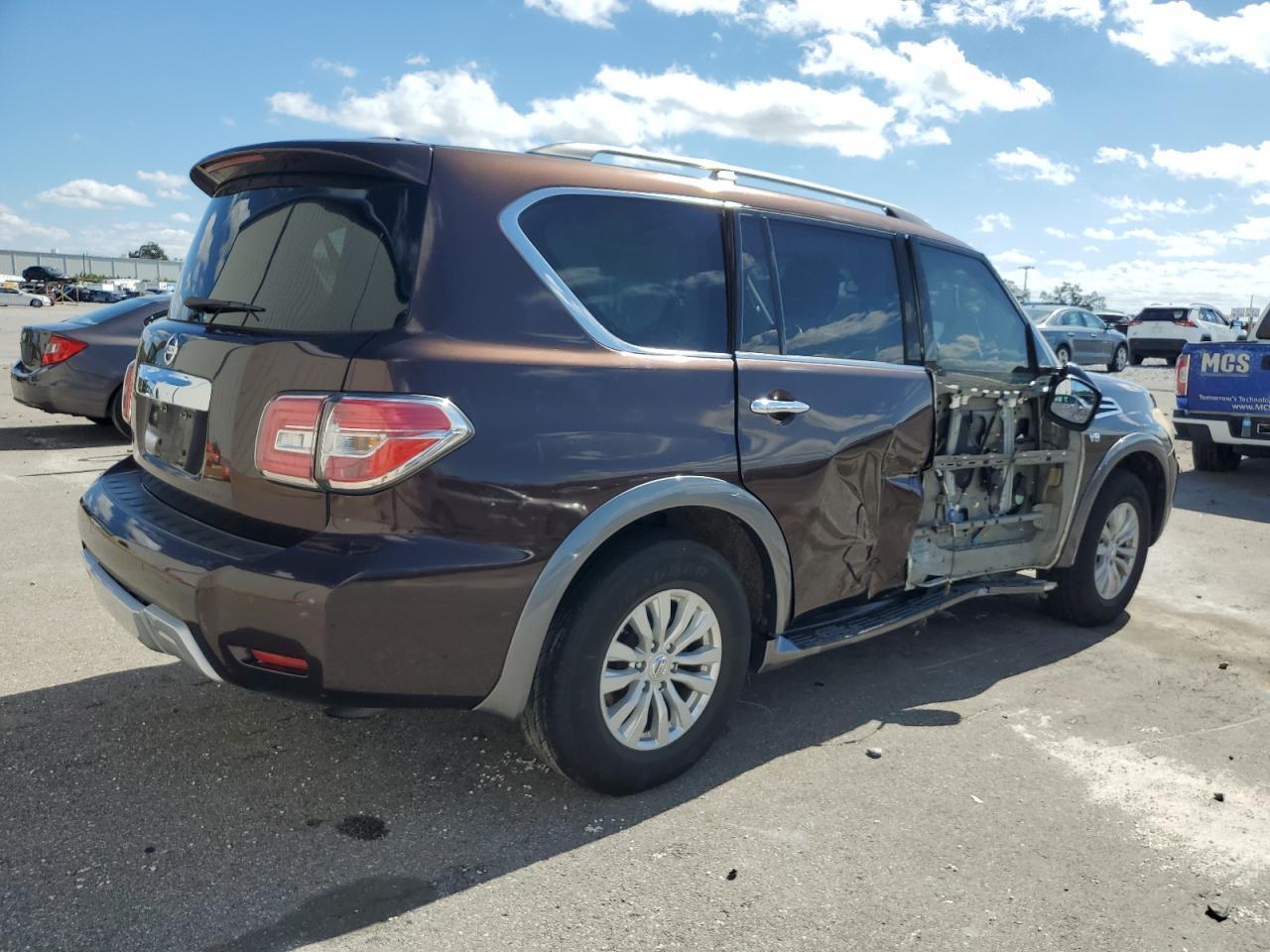 2018 Nissan Armada Sv - Фото 3