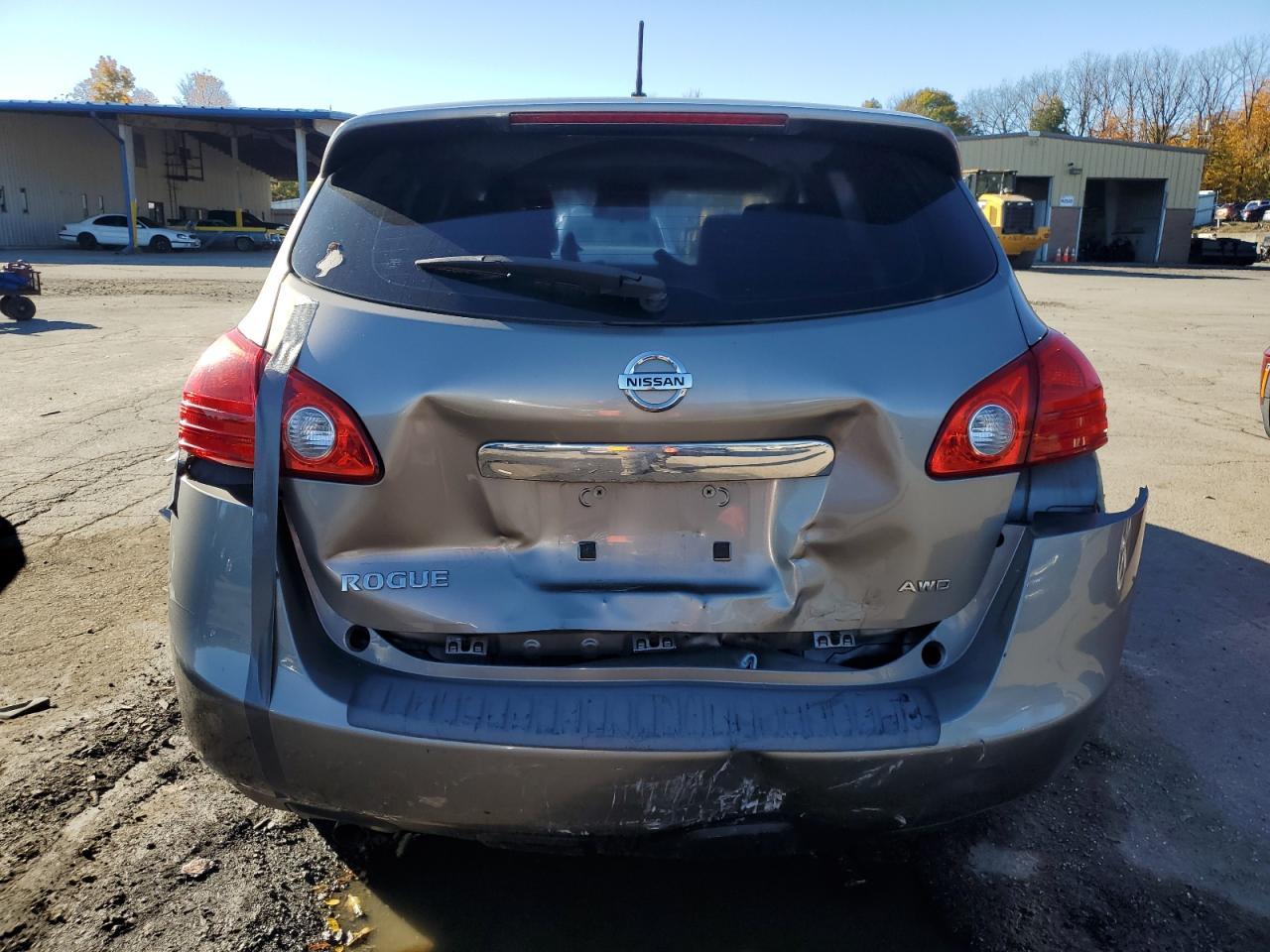2011 Nissan Rogue S - Image 6