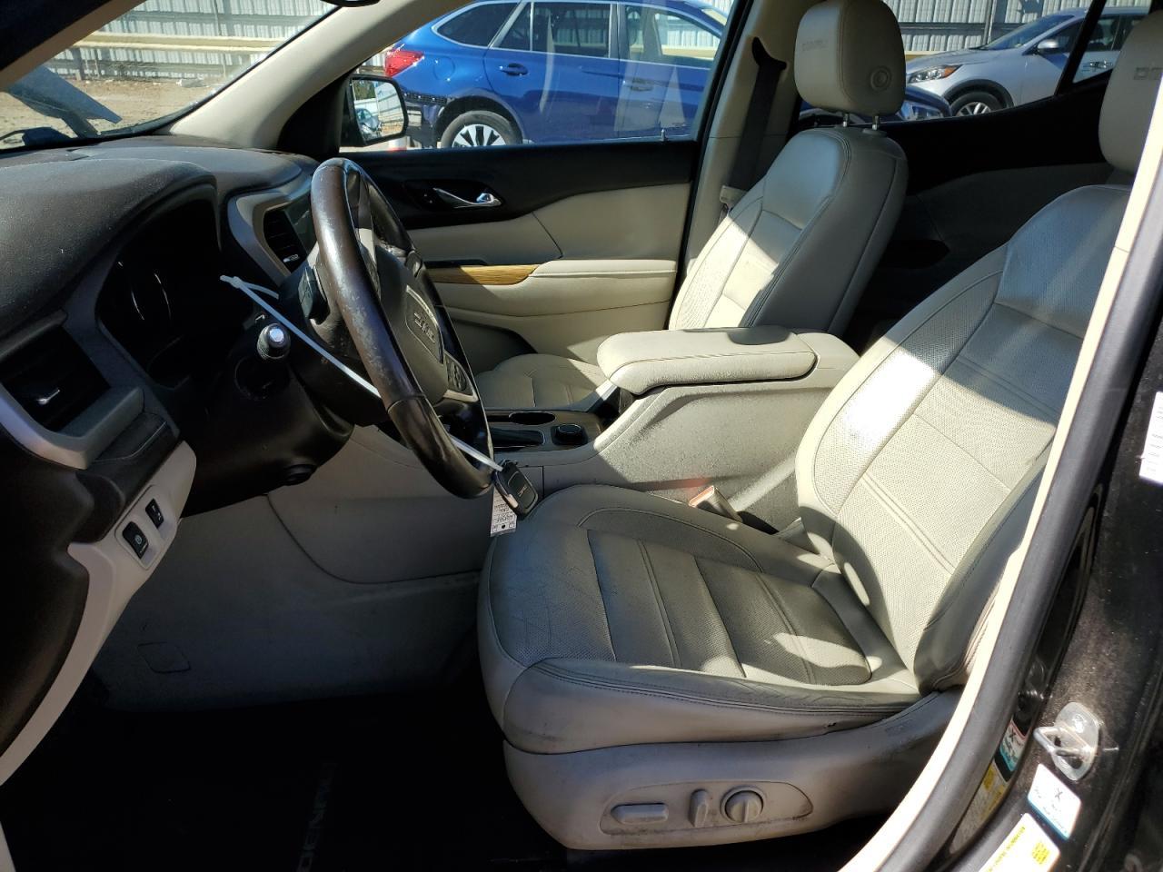 2017 GMC Acadia Denali - Фото 7