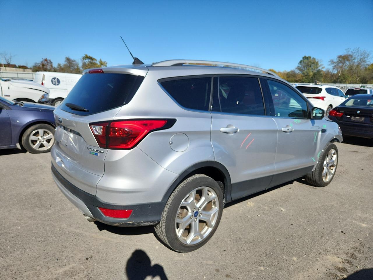 2019 Ford Escape Titanium - Фото 3