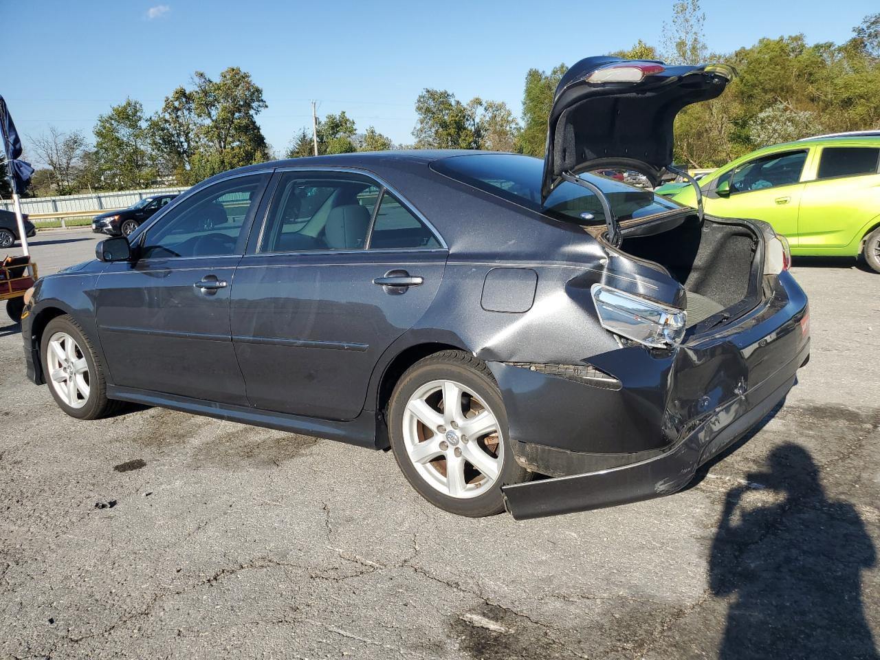 2007 Toyota Camry Ce - Image 2