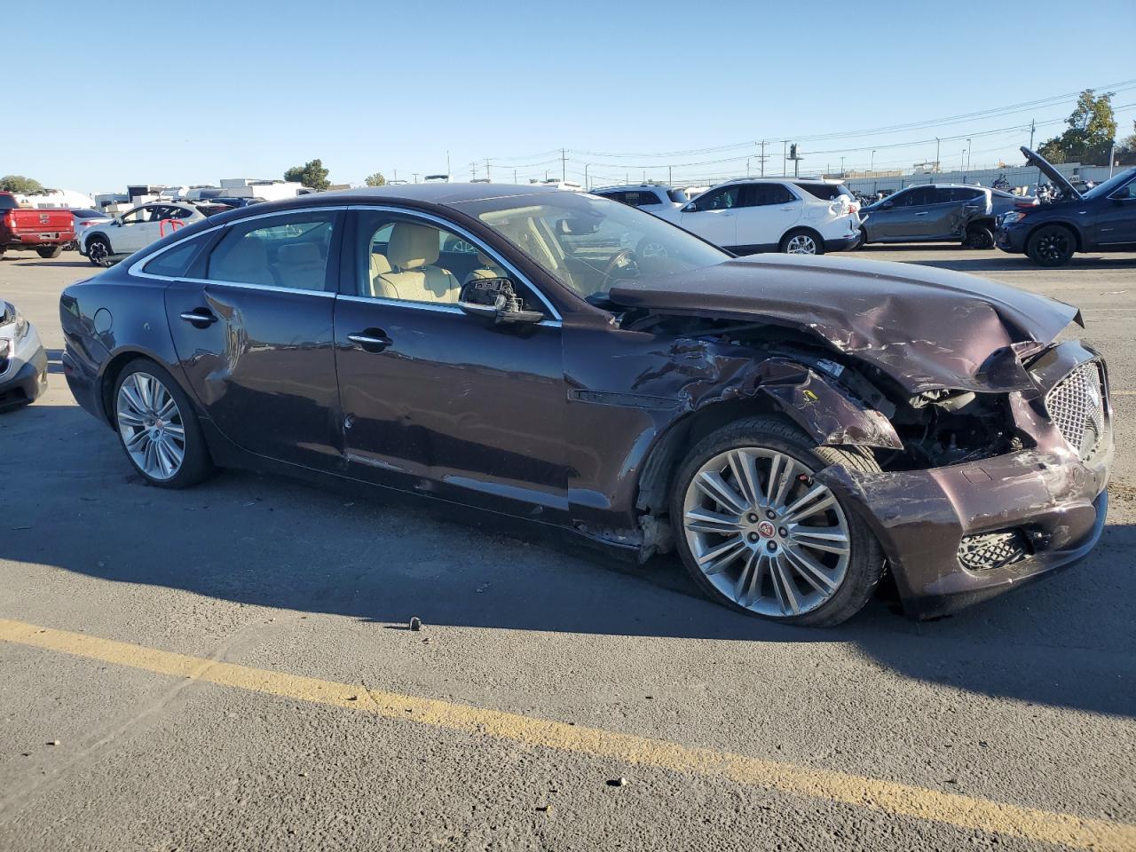 2015 Jaguar Xjl - Image 4