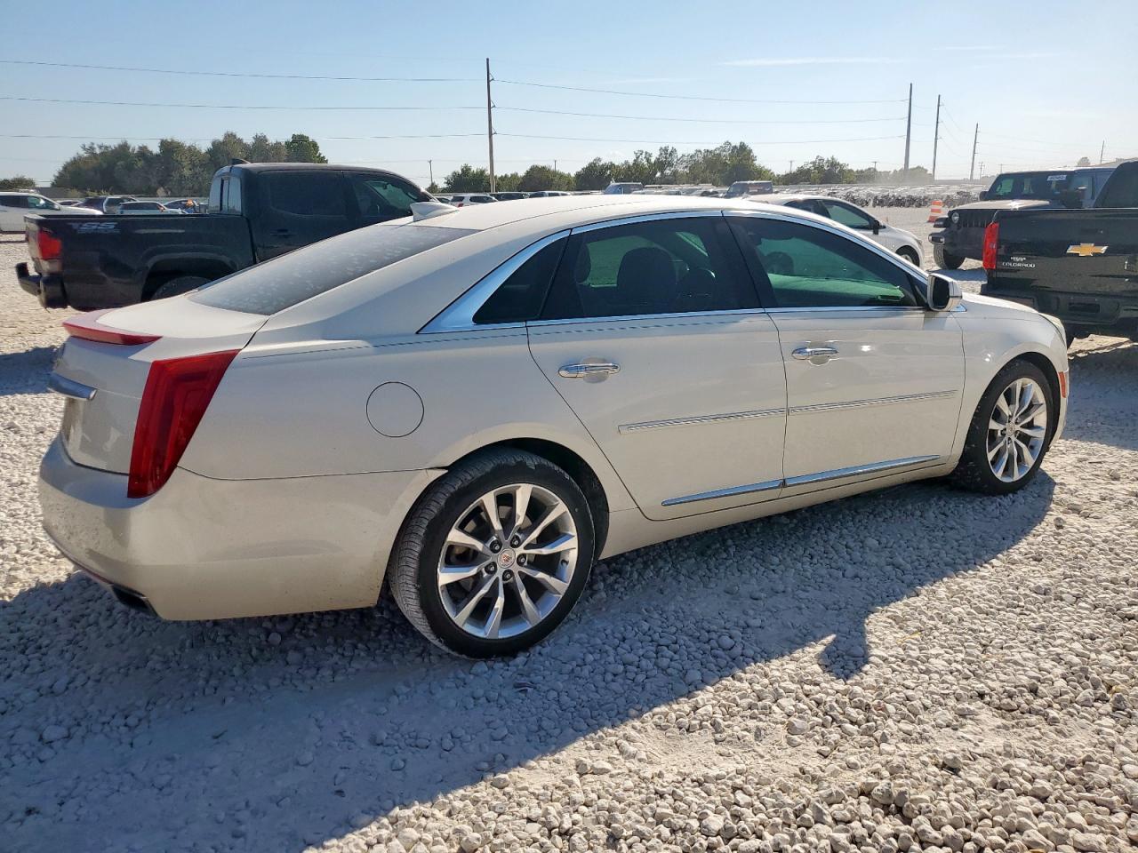 2015 Cadillac Xts Luxury Collection - Image 3