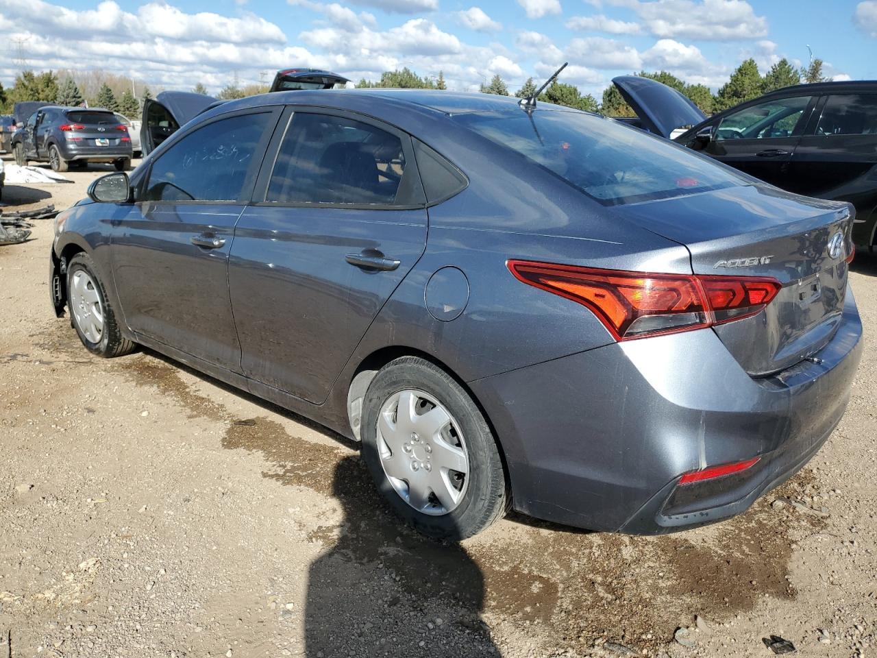 2018 Hyundai Accent Se - Image 2