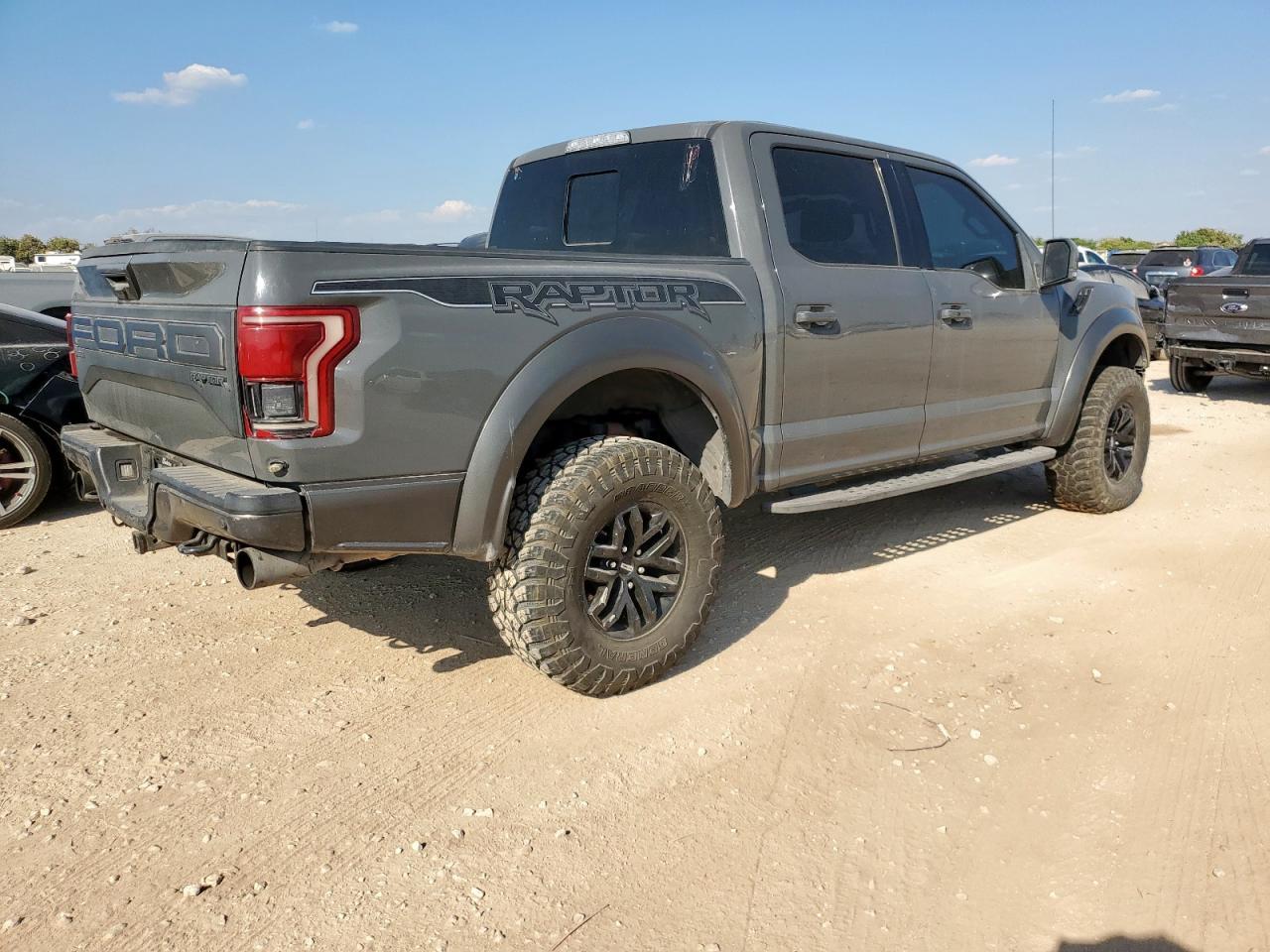 2020 Ford F150 Raptor - Image 3