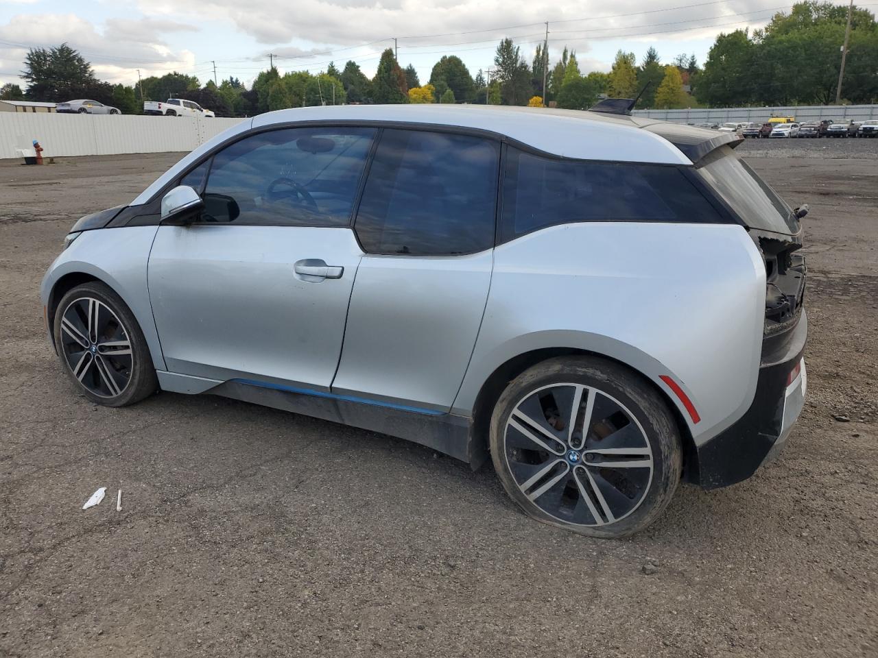 2014 BMW I3 Rex - Image 2