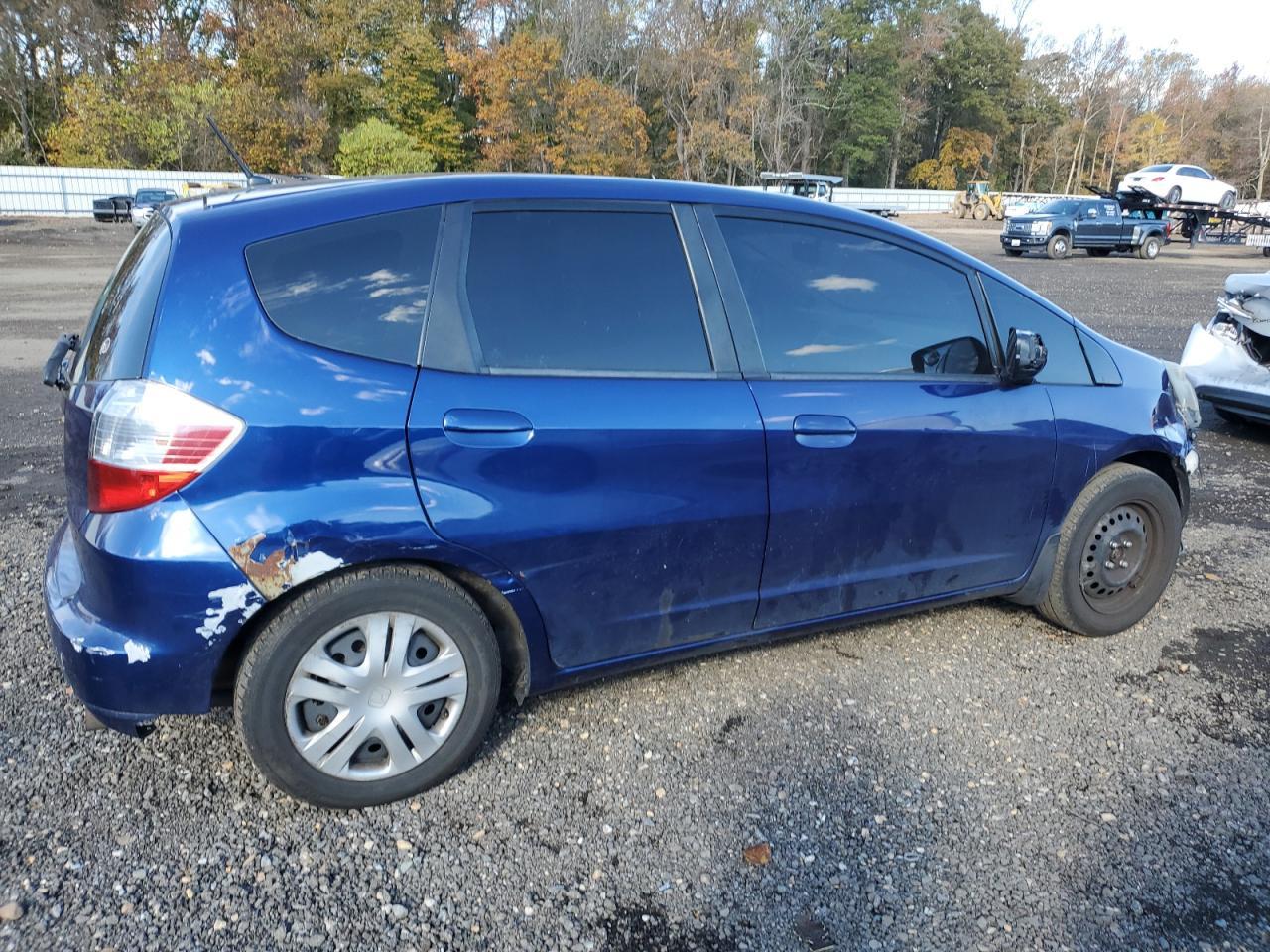 2011 Honda Fit - Фото 3