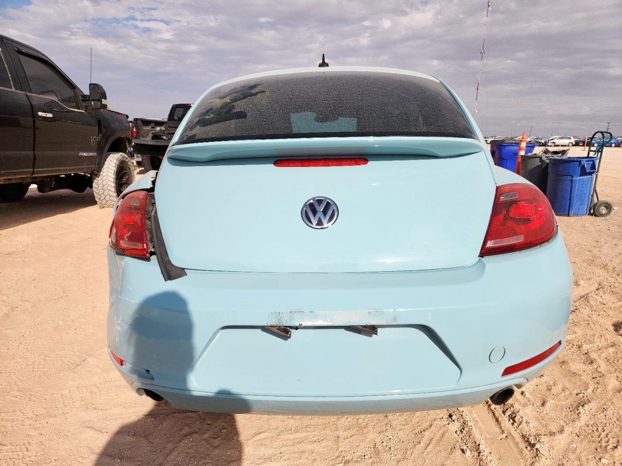 2013 Volkswagen Beetle Turbo - Фото 6