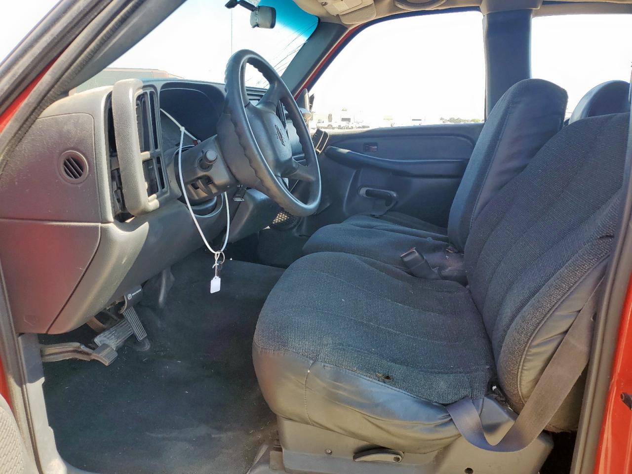 2000 Chevrolet Silverado C1500 - Фото 7