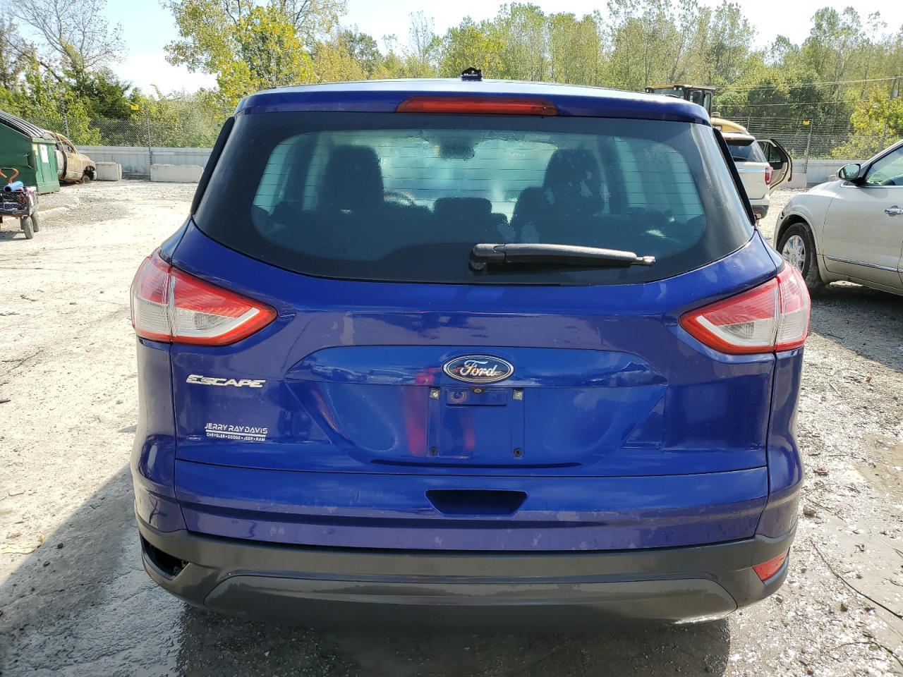 2016 Ford Escape S - Image 6