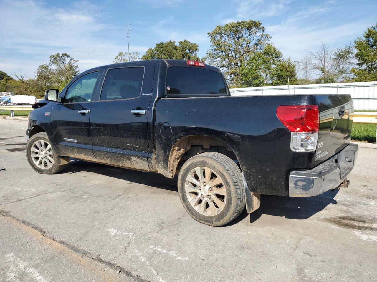 2010 Toyota Tundra Crewmax Limited - Image 2