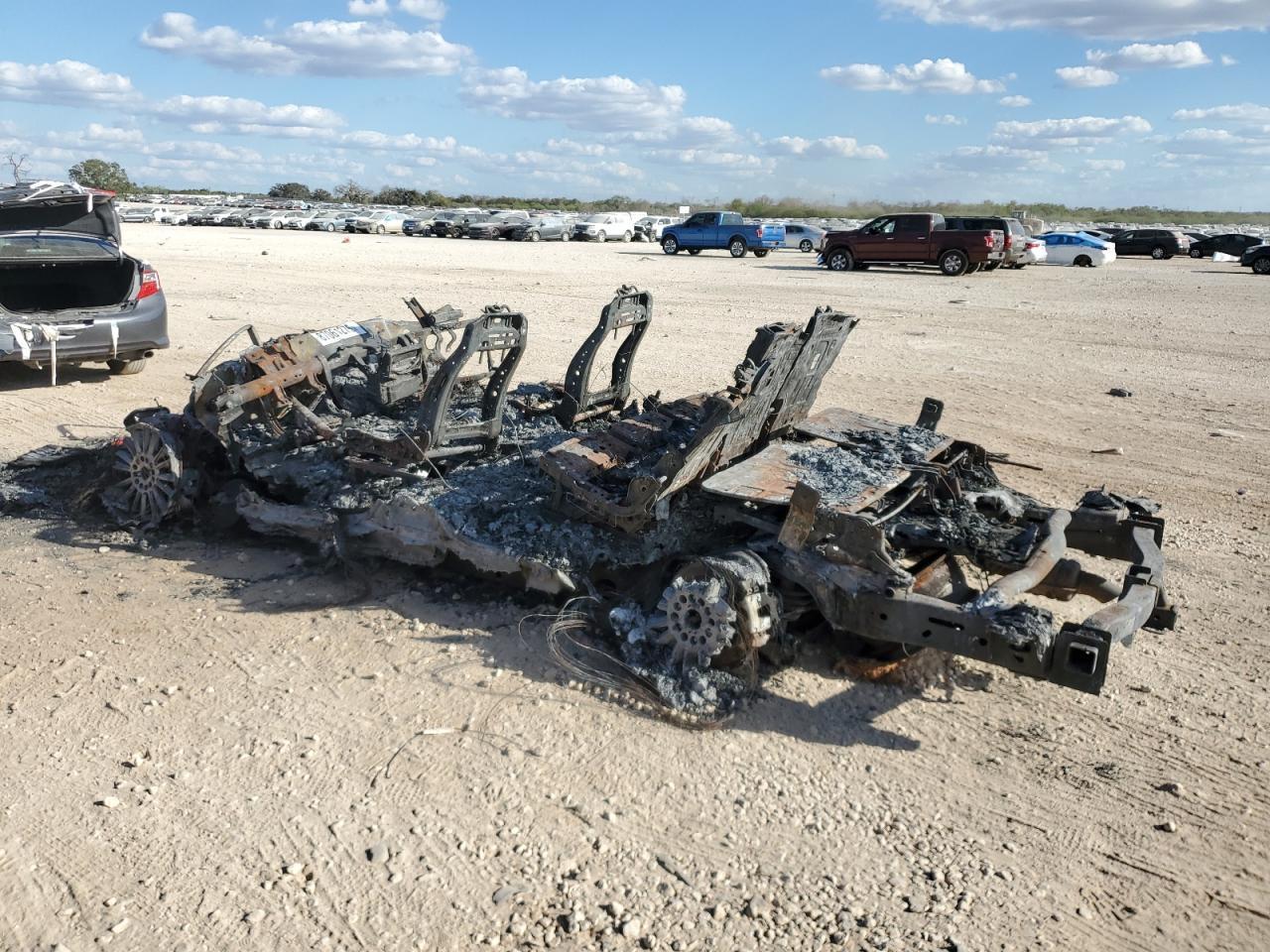 2019 Ford Expedition Xlt - Фото 2