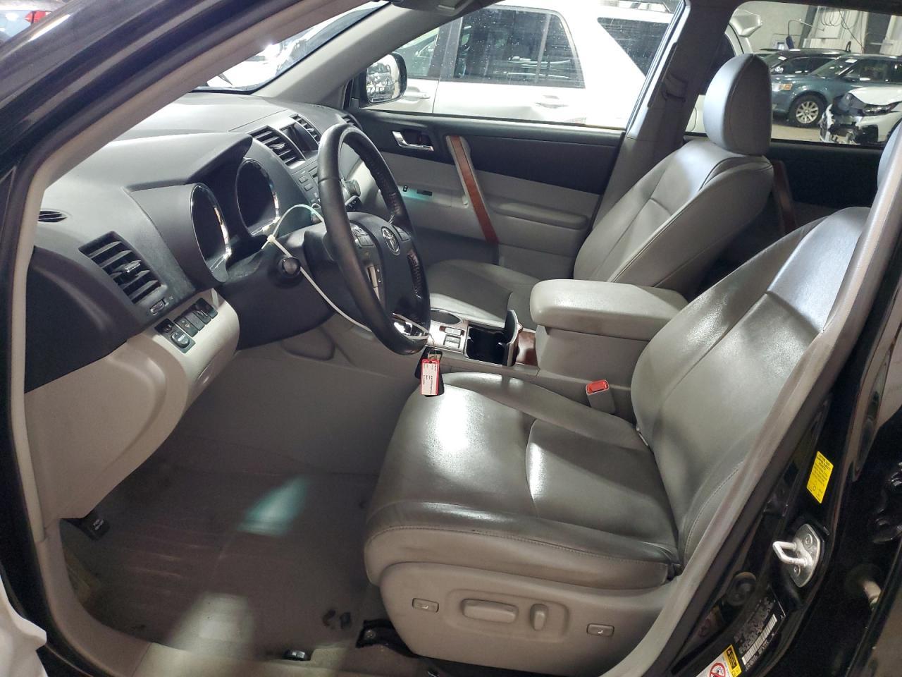 2010 Toyota Highlander Limited - Фото 7