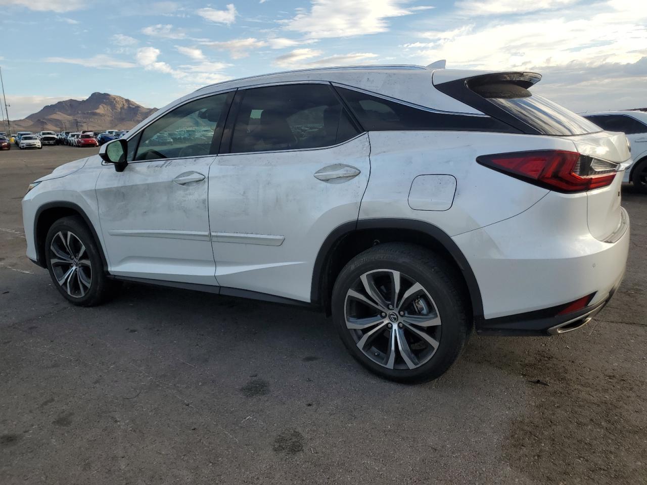 2022 Lexus Rx 350 - Фото 2