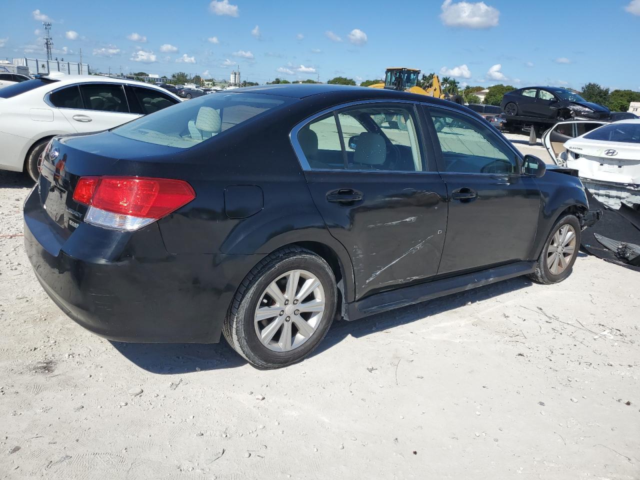 2011 Subaru Legacy 2.5I Premium - Фото 3