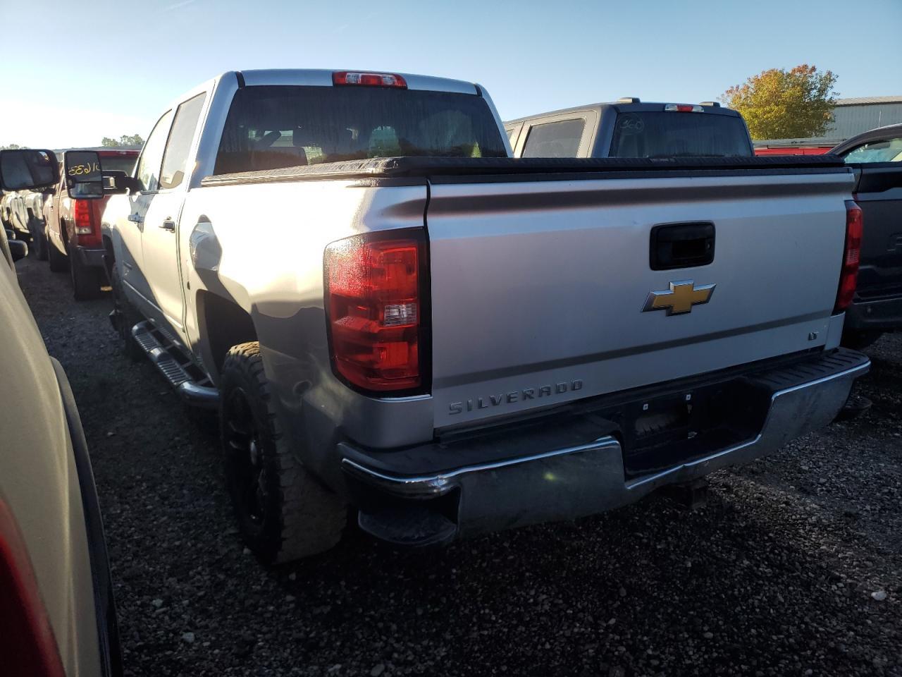 2017 Chevrolet Silverado K1500 Lt - Фото 2