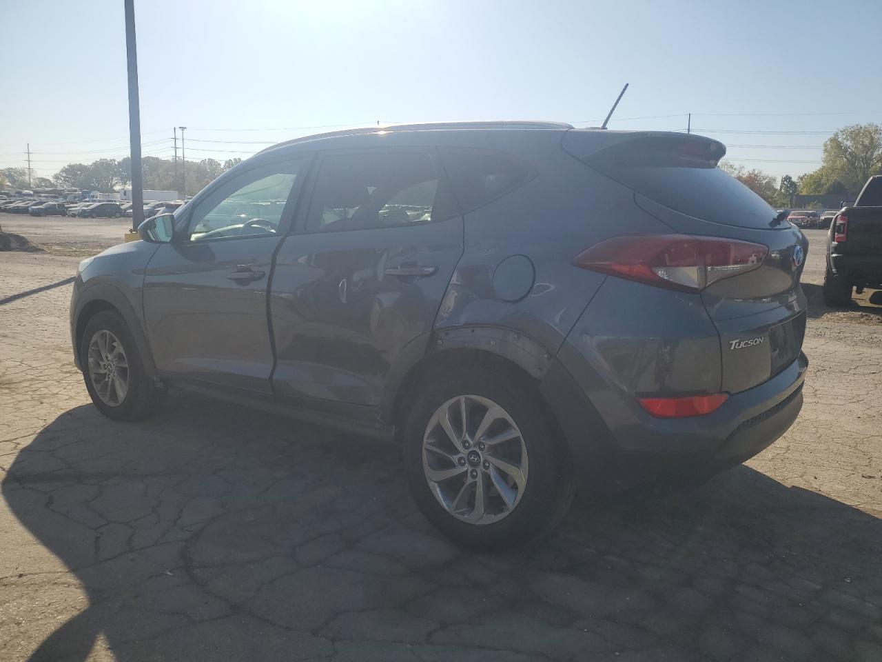 2017 Hyundai Tucson Limited - Image 2