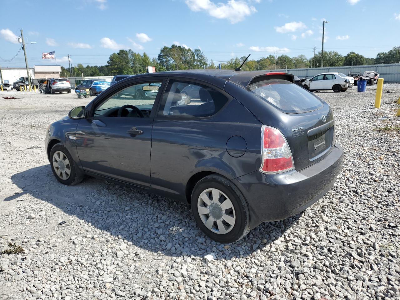 2007 Hyundai Accent Gs - Image 2