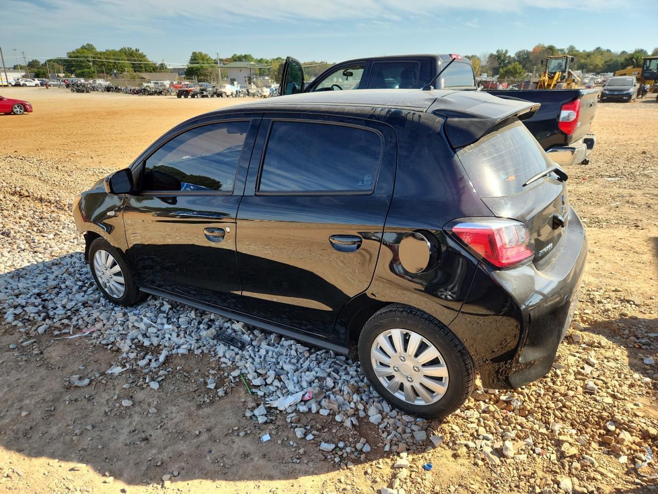 2024 Mitsubishi Mirage Es - Image 2