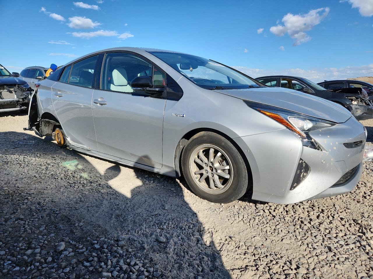 2017 Toyota Prius - Image 4