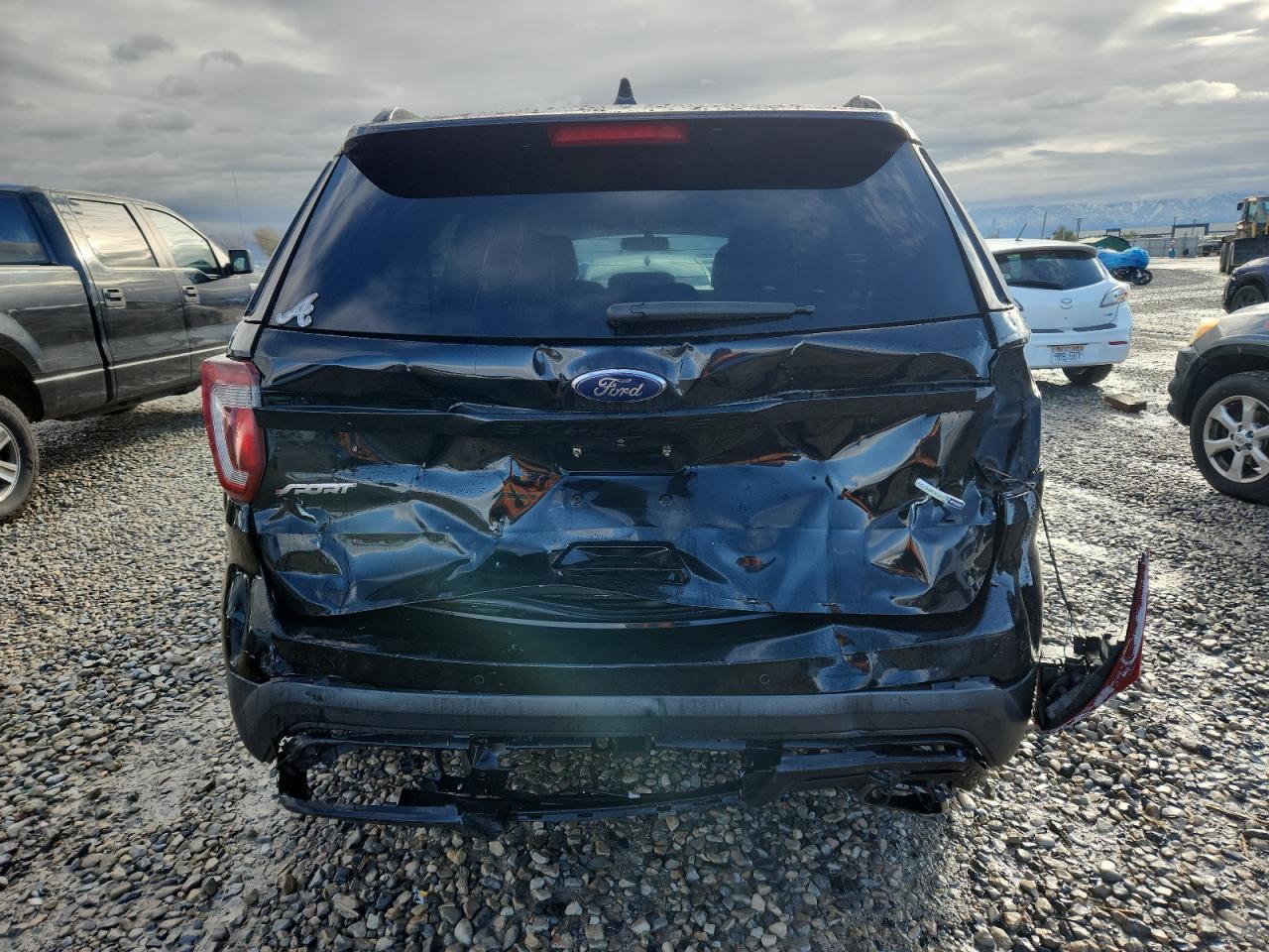 2017 Ford Explorer Sport - Image 6