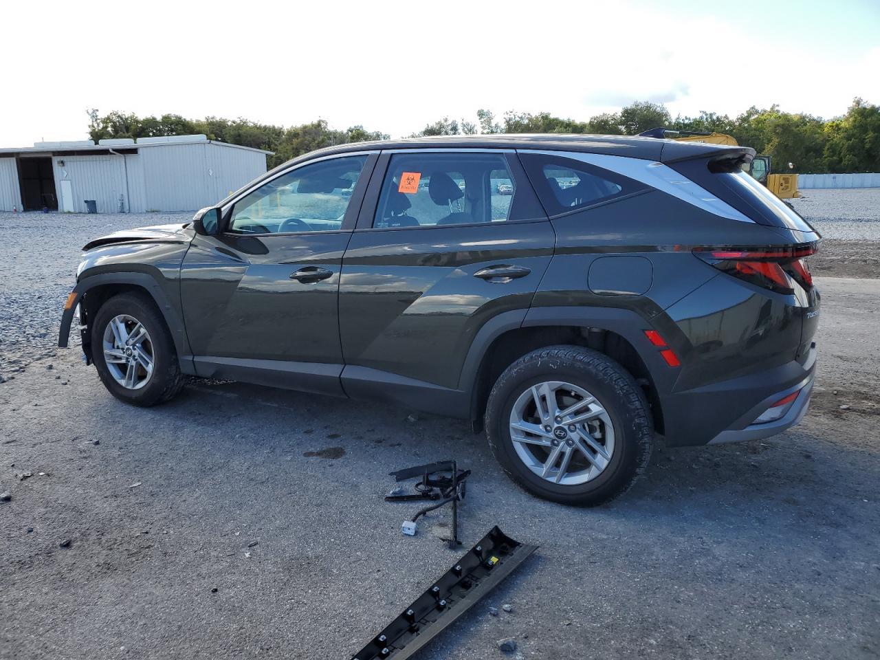 2025 Hyundai Tucson Se - Image 2