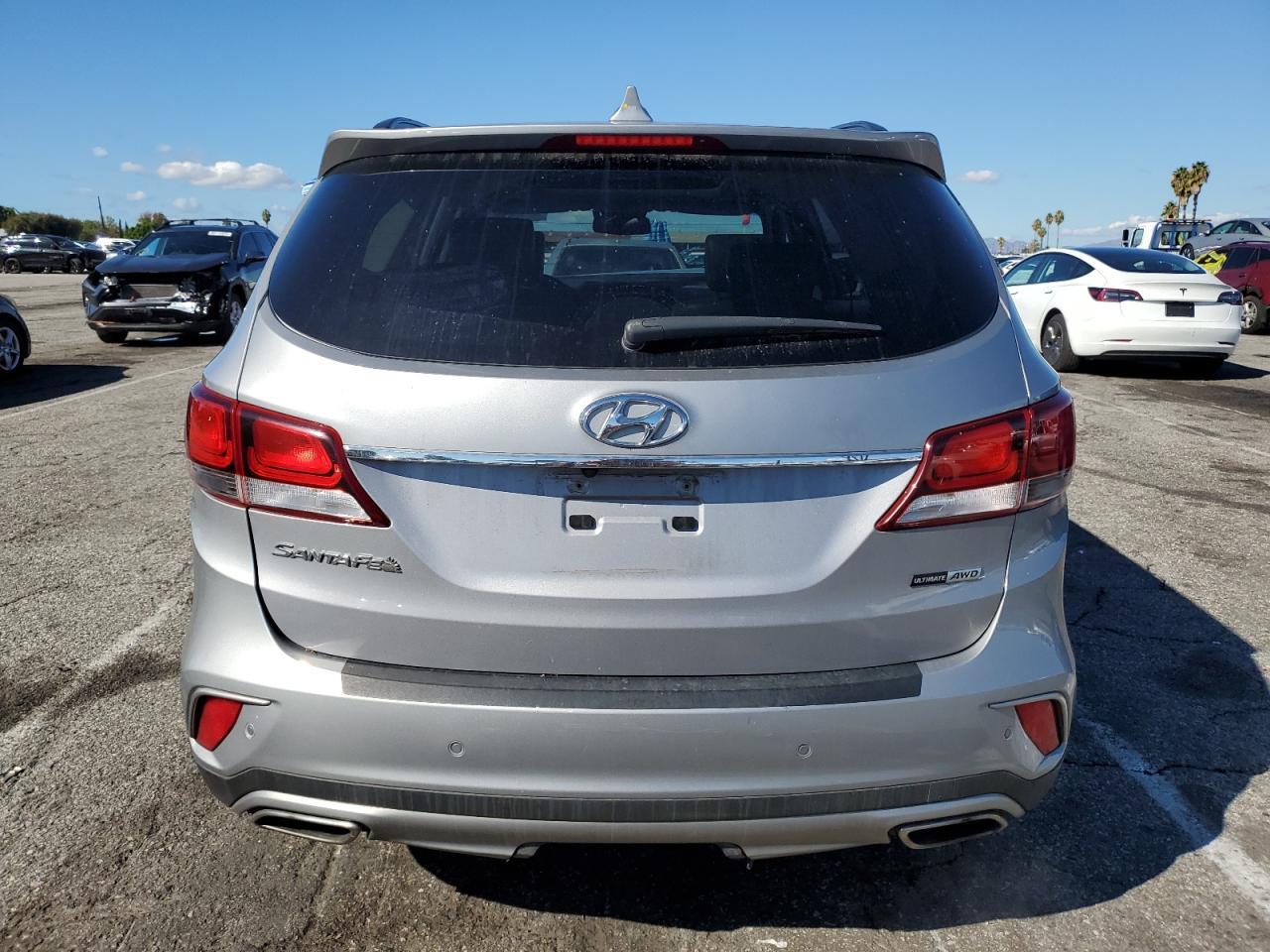 2017 Hyundai Santa Fe Se Ultimate - Image 6