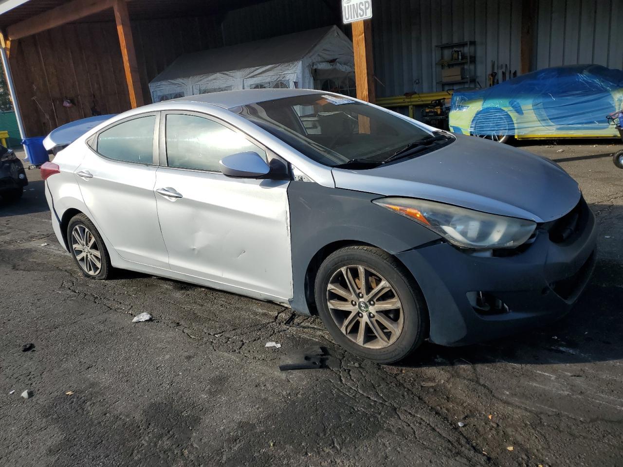 2014 Hyundai Elantra Se - Фото 4