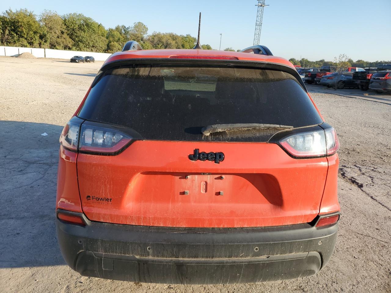 2021 Jeep Cherokee Latitude Plus - Фото 6