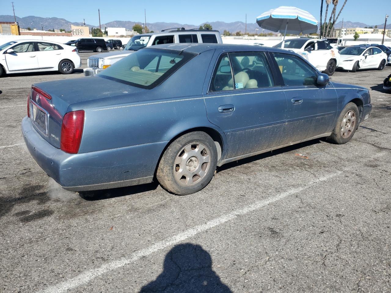 2000 Cadillac Deville - Image 3