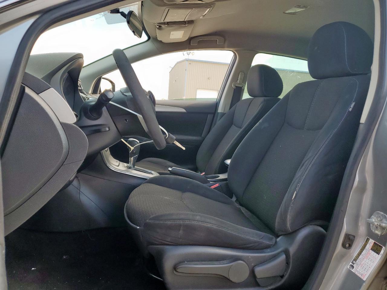 2014 Nissan Sentra S - Фото 7