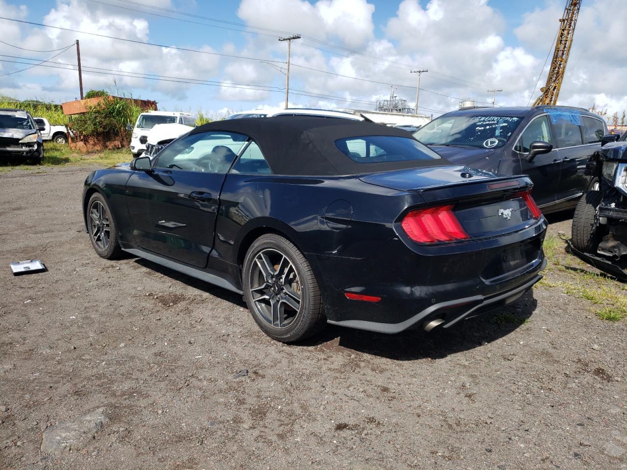 2023 Ford Mustang - Фото 2