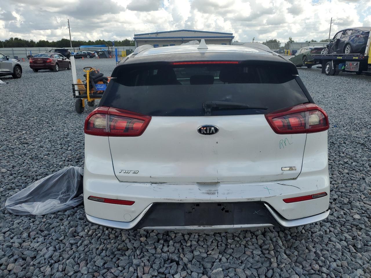 2019 Kia Niro Fe - Image 6