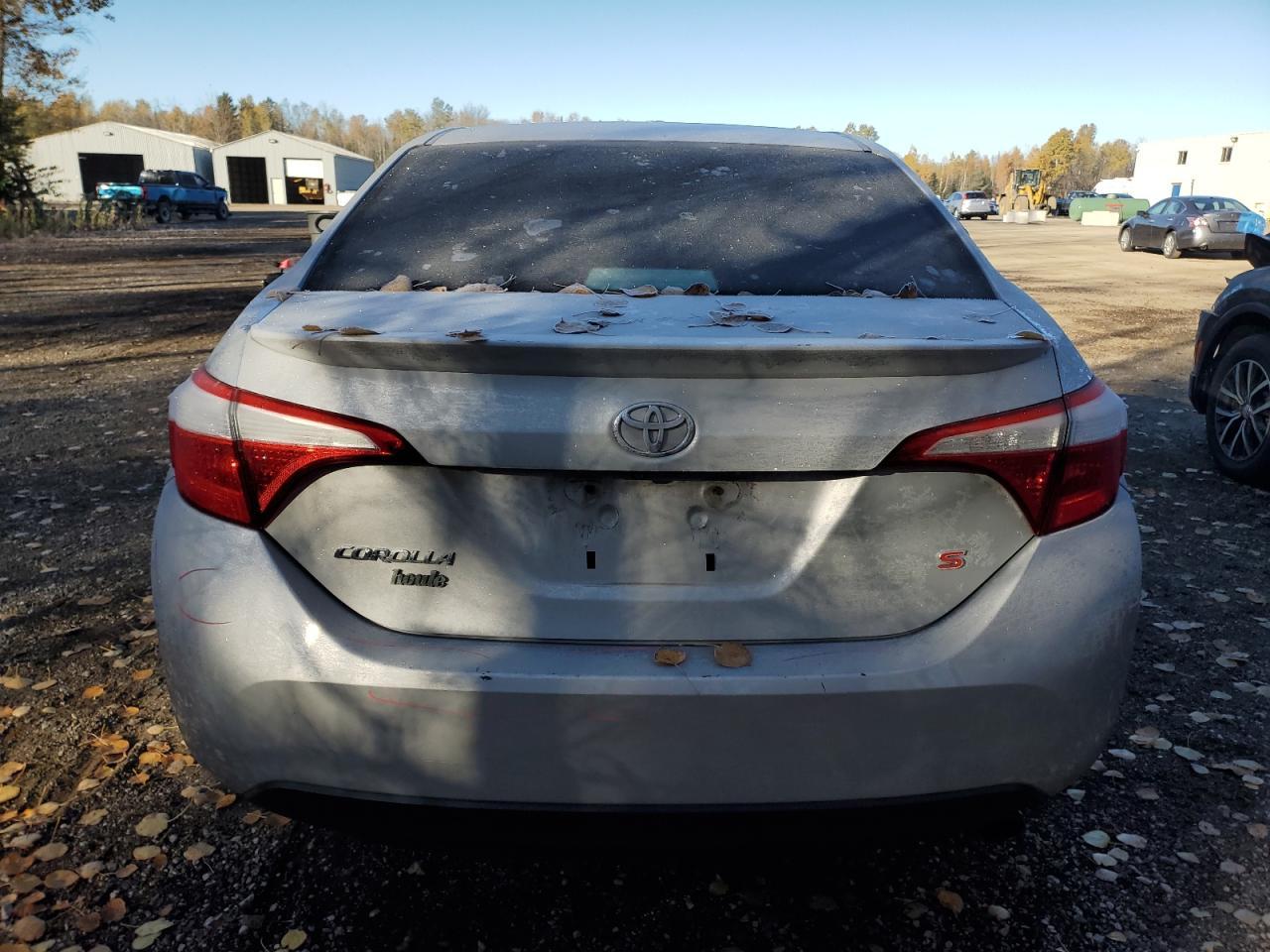 2015 Toyota Corolla L - Фото 6