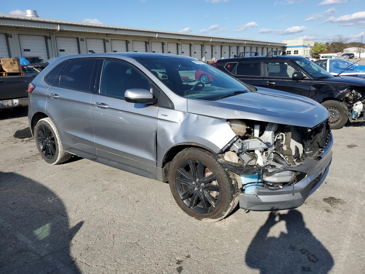 2021 Ford Edge Sel - Фото 4