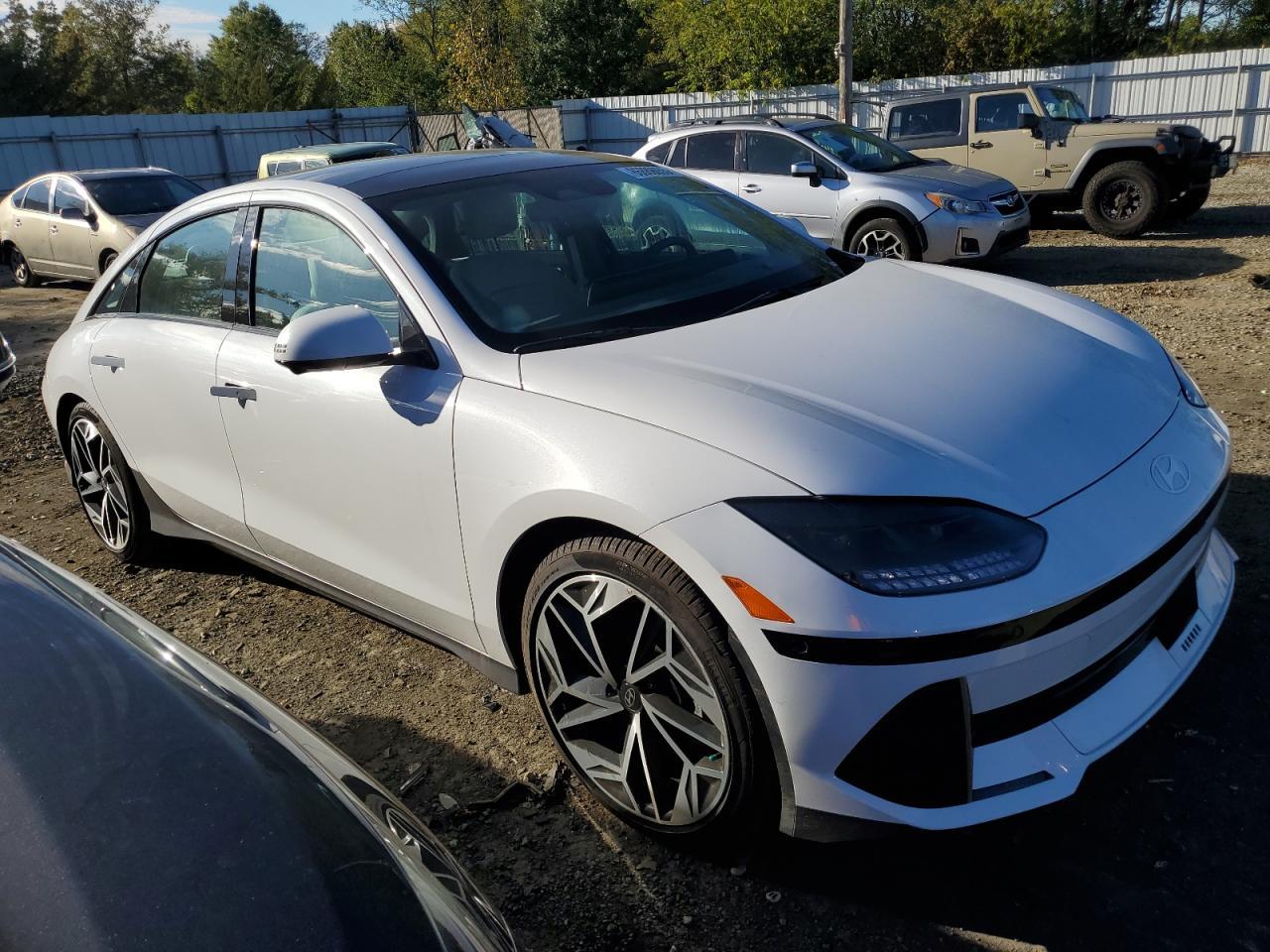 2025 Hyundai Ioniq 6 Limited - Image 4