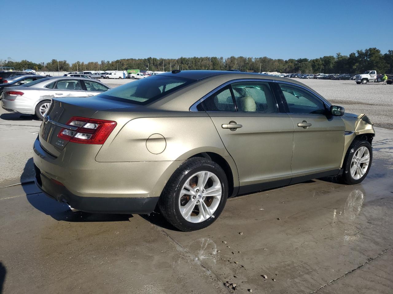 2013 Ford Taurus Sel - Image 3