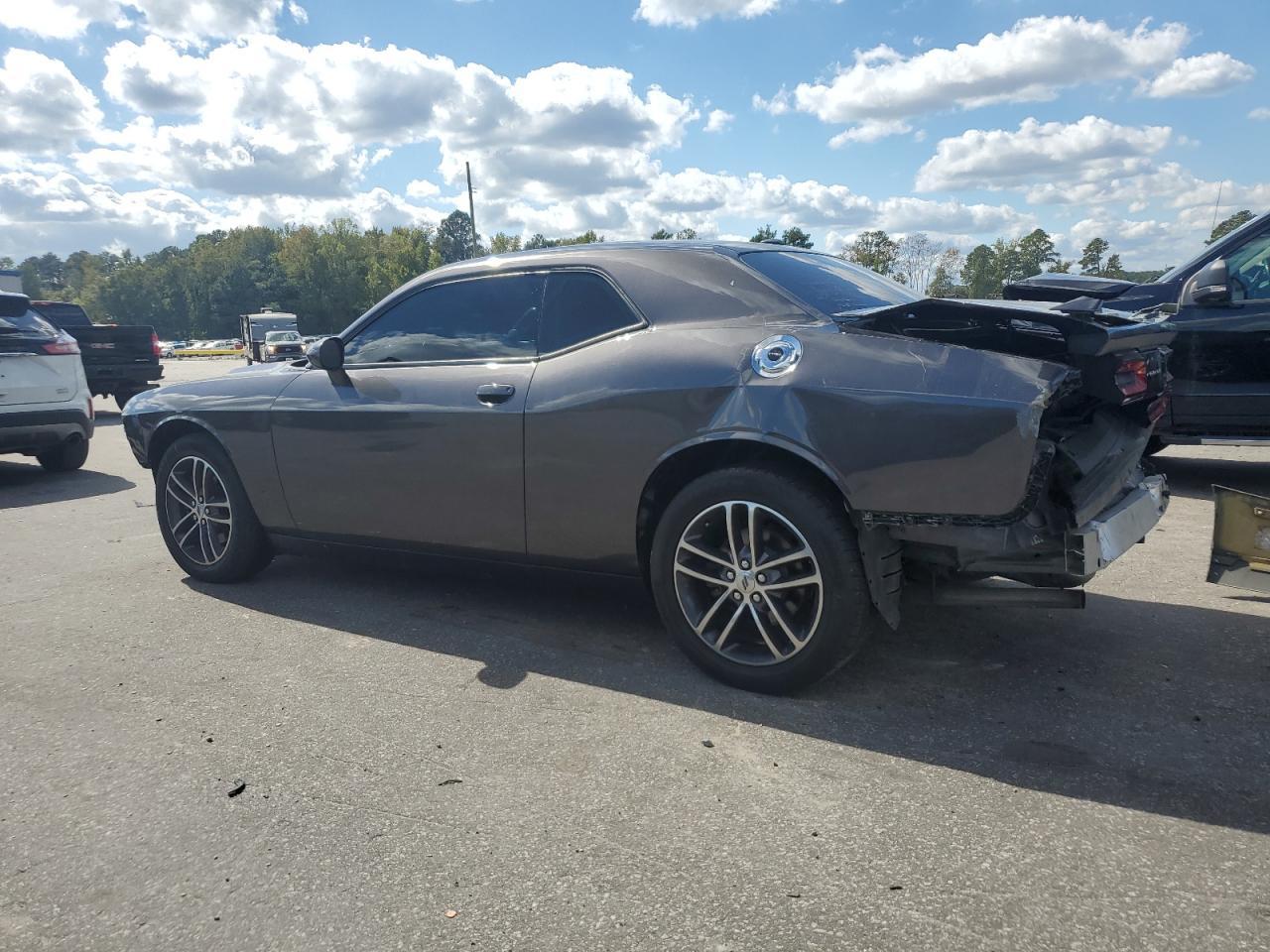 2019 Dodge Challenger Sxt - Фото 2