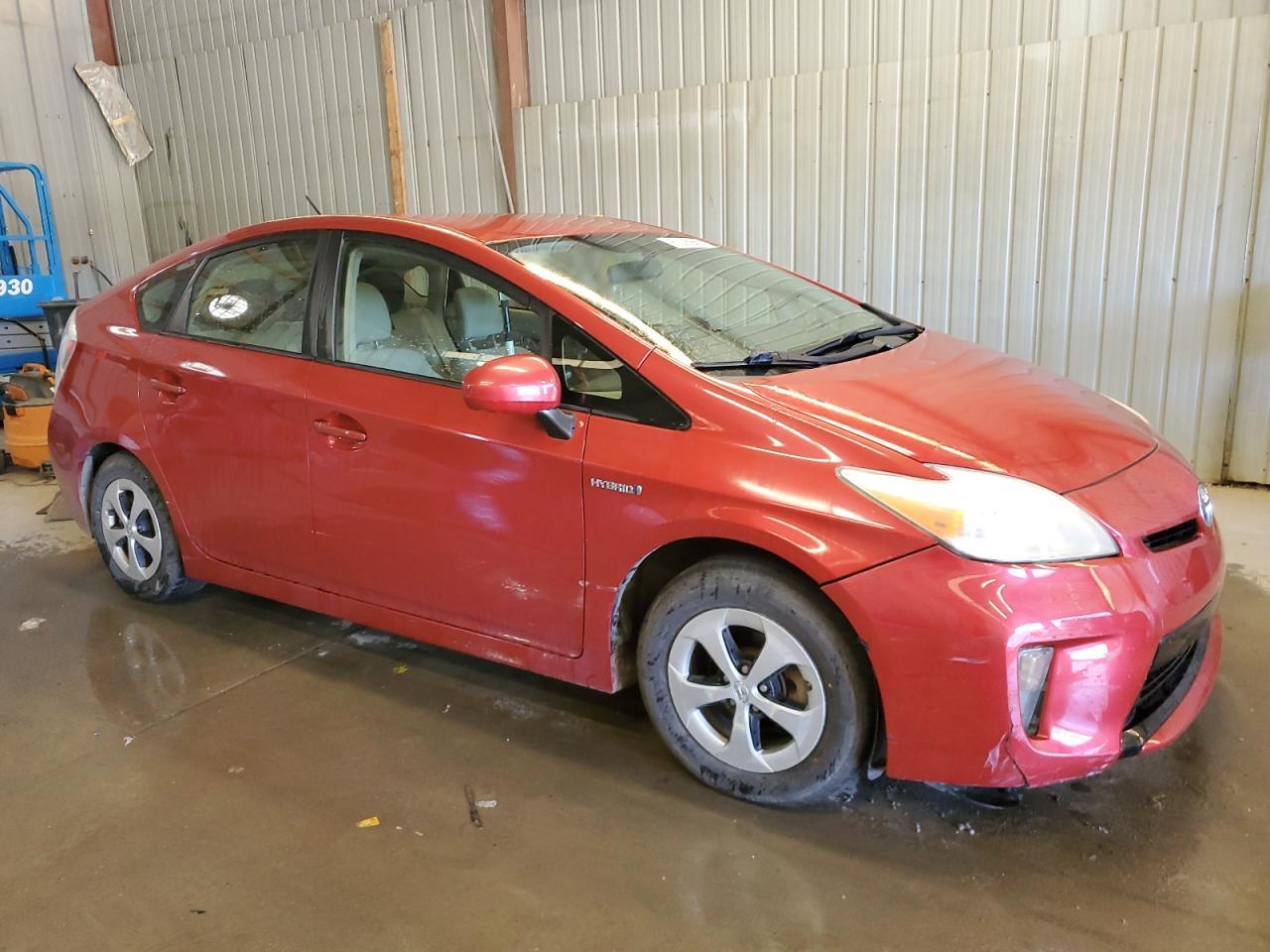 2012 Toyota Prius Two - Фото 4