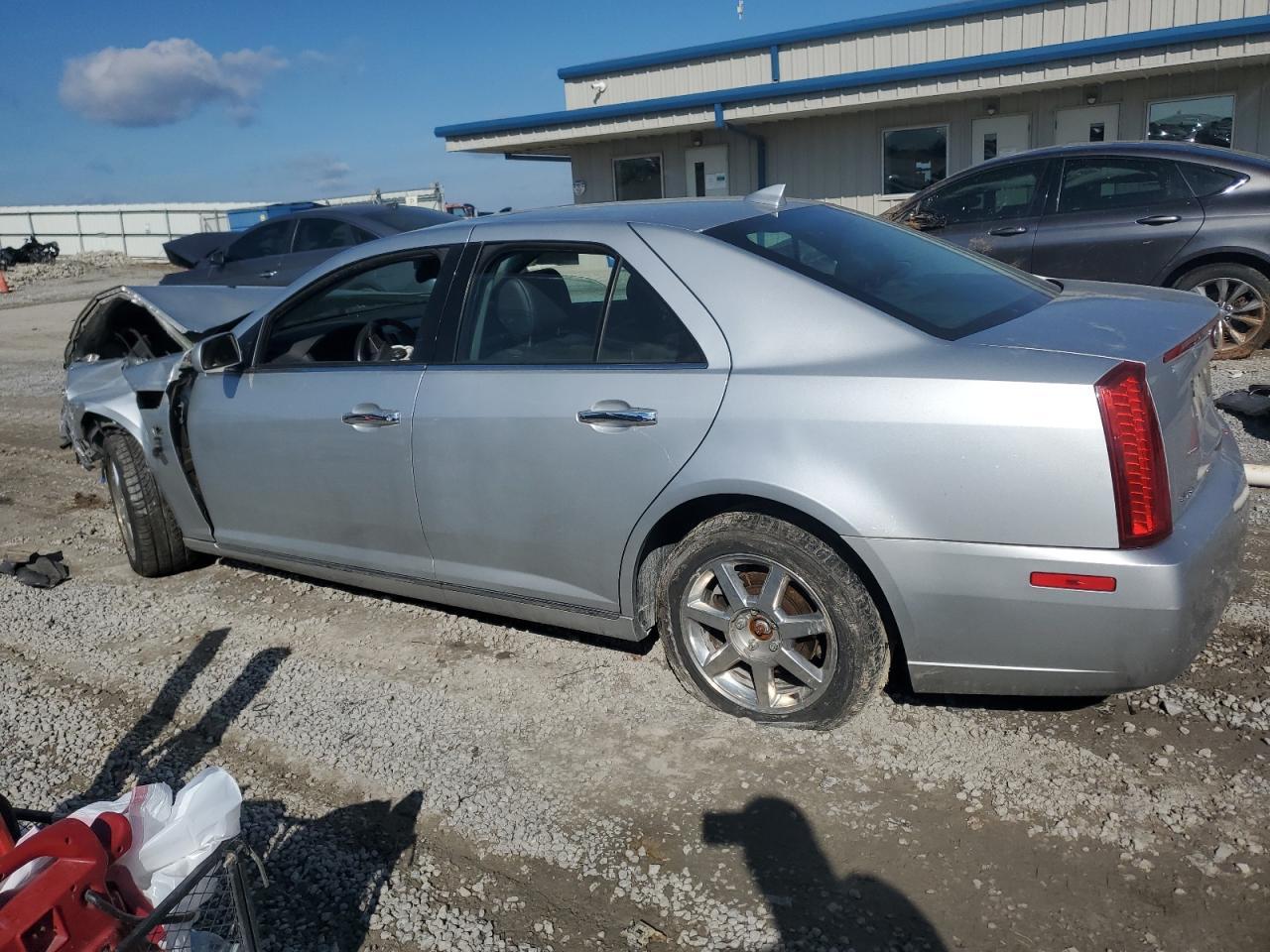 2011 Cadillac Sts - Фото 2