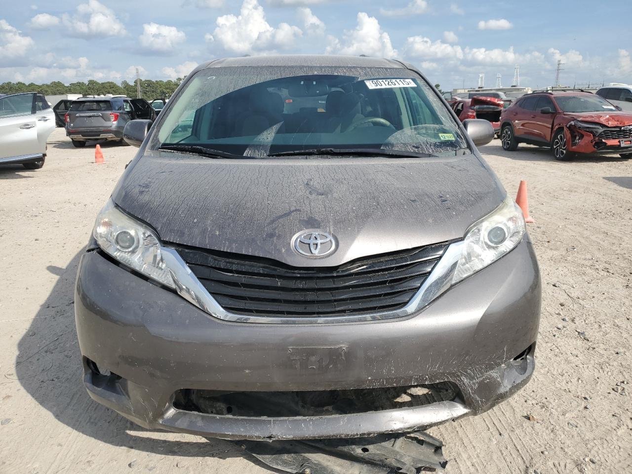 2014 Toyota Sienna Le - Фото 5