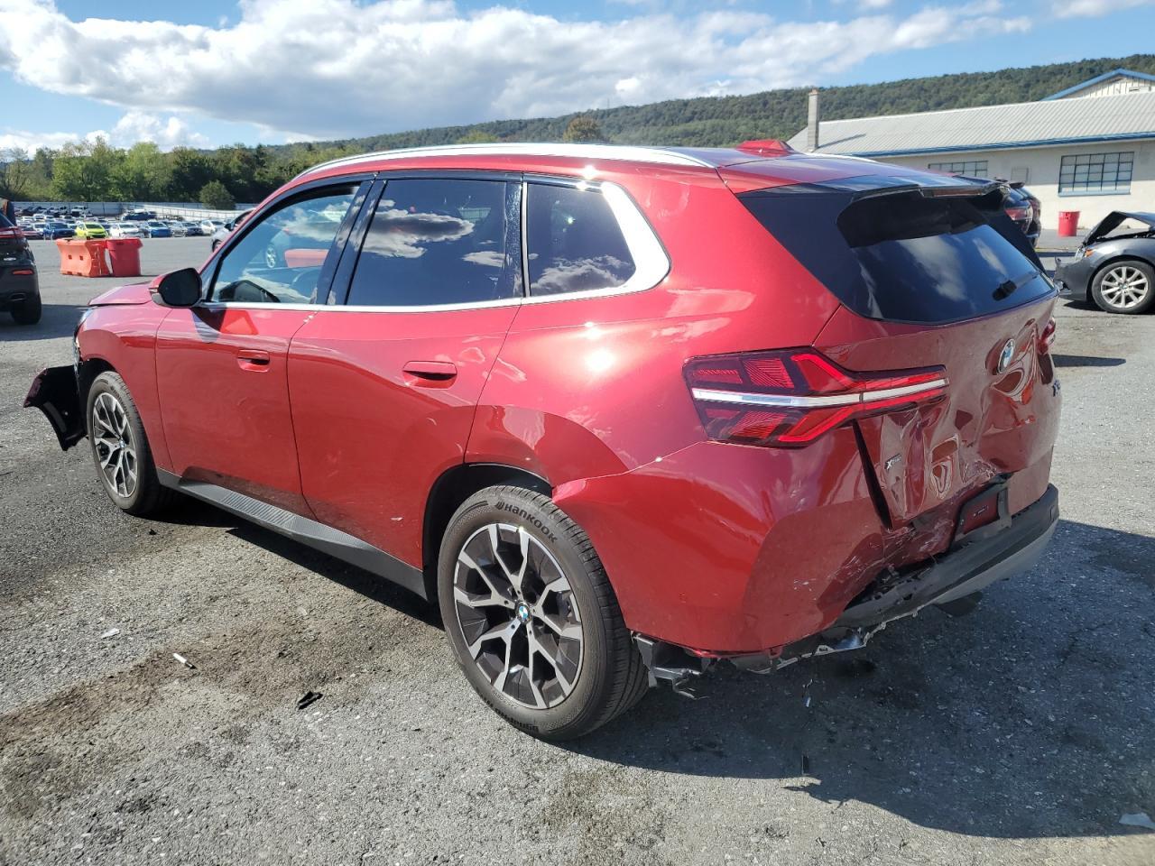 2025 BMW X3 30 xDrive - Фото 2