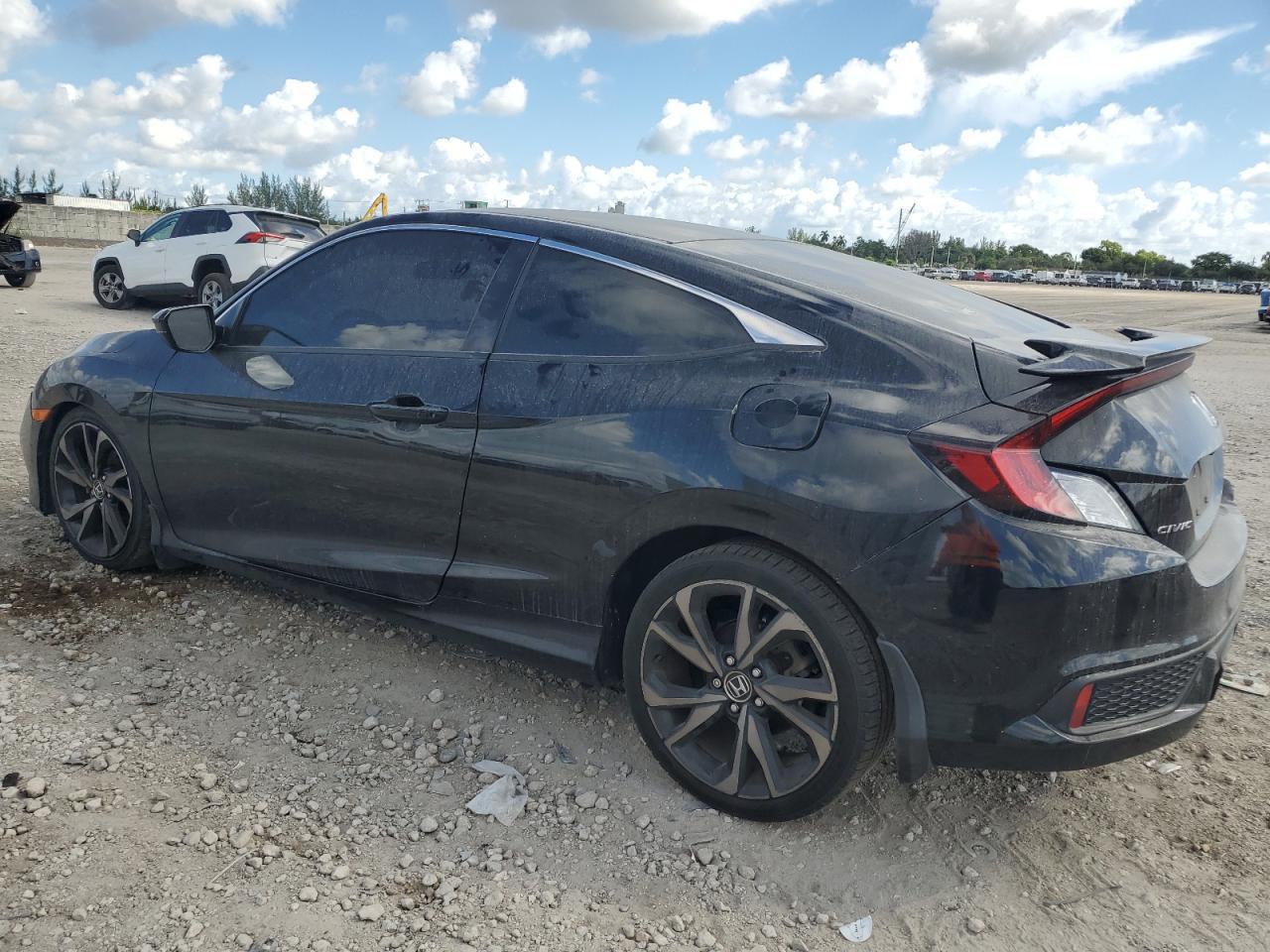 2020 Honda Civic - Фото 2