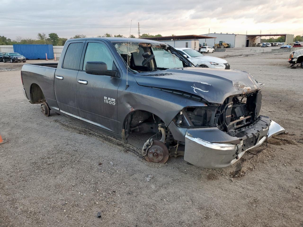 2016 Ram 1500 Slt - Image 4