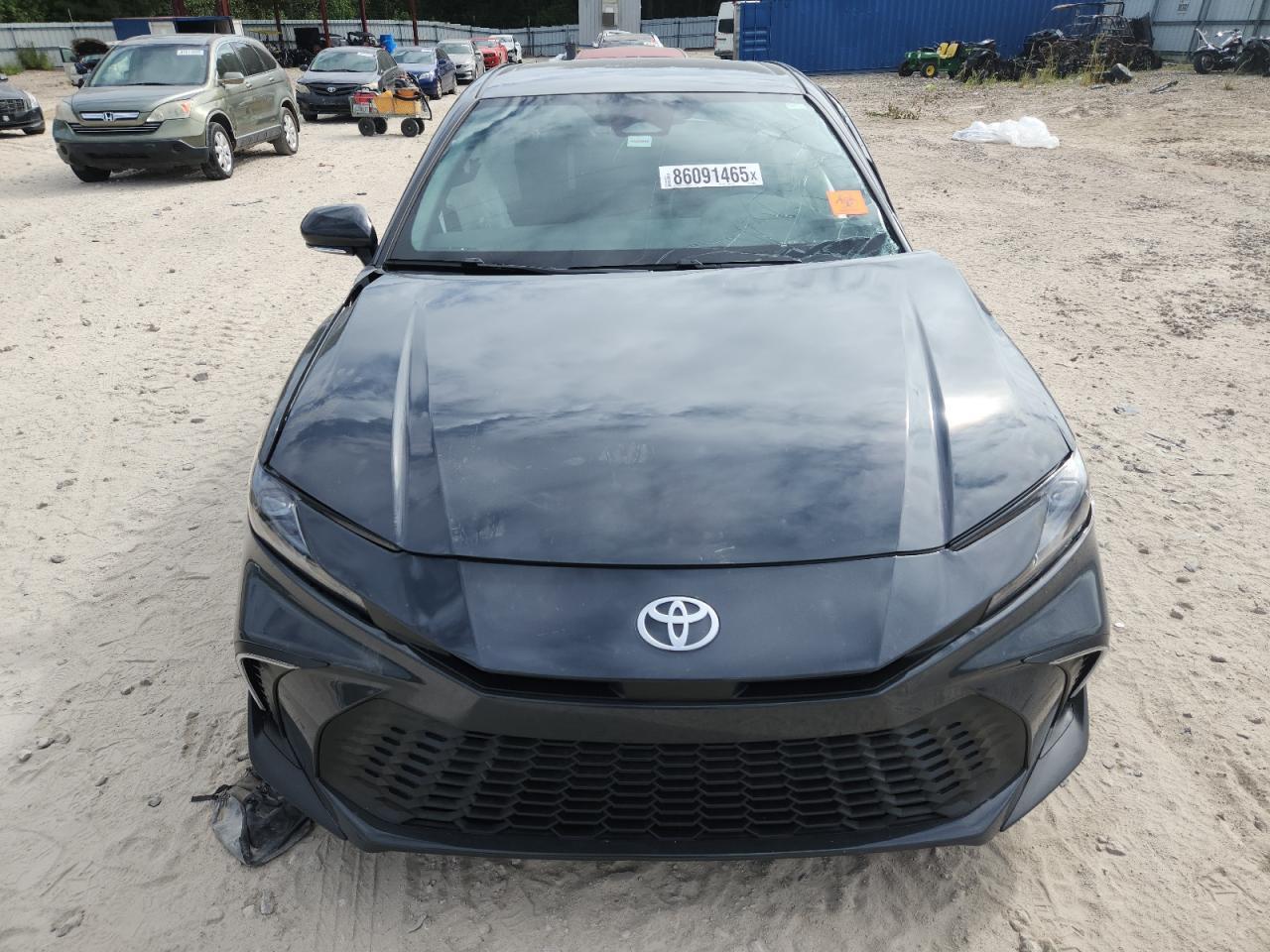 2025 Toyota Camry Xse - Image 5
