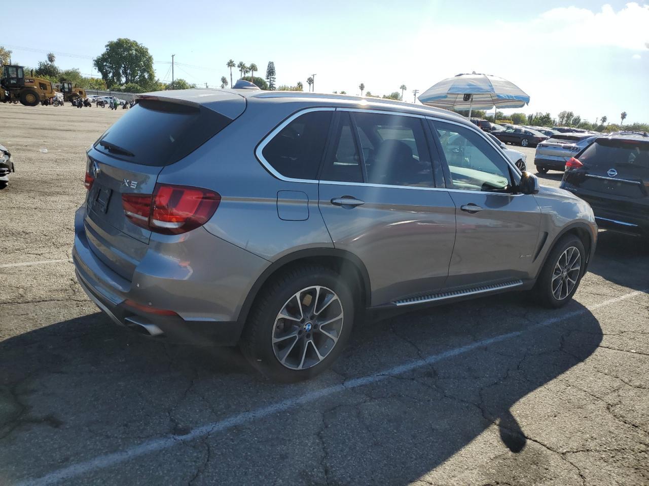 2014 BMW X5 xDrive50I - Image 3
